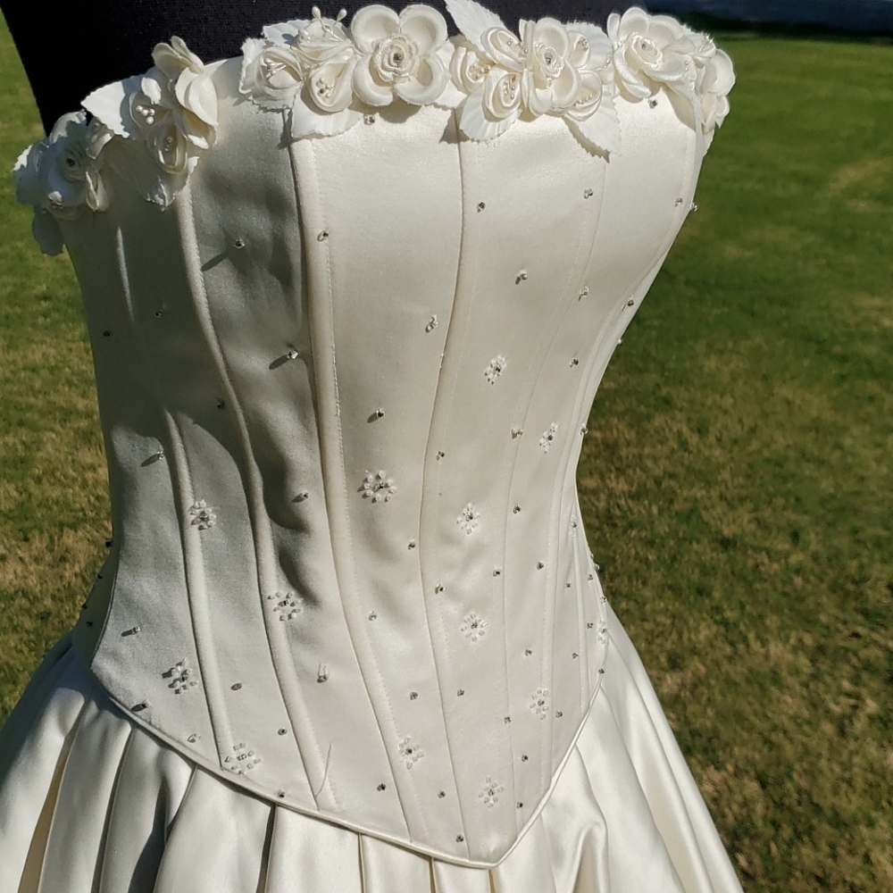 Cosmobella Beaded Bridal Gown - Picture 3 of 8